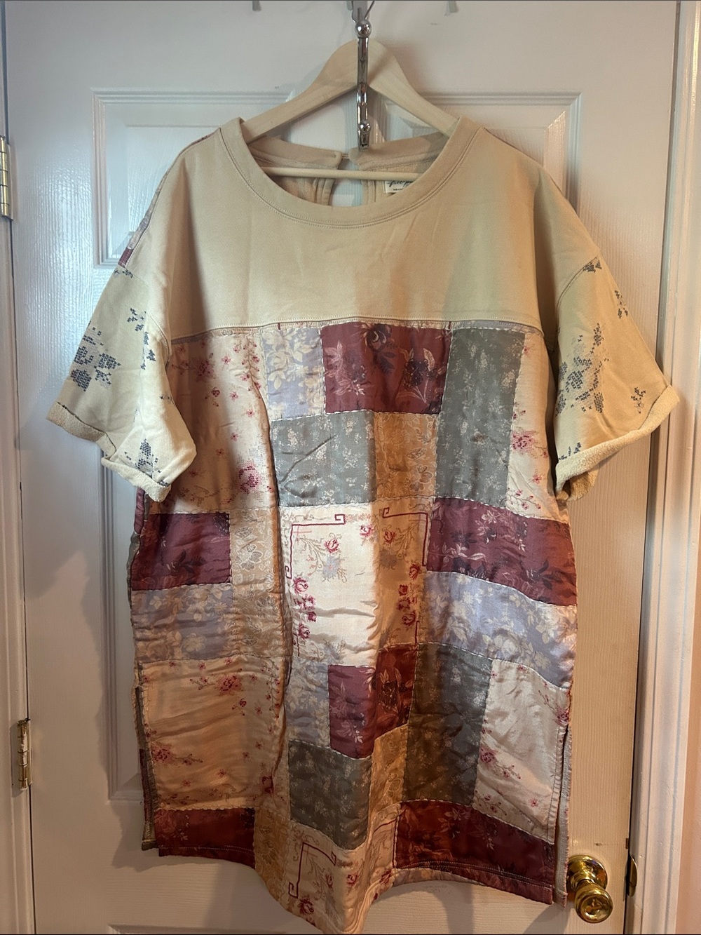 Free People Patchwork Floral Tunic Beige, Dusty Rose Lover Sweatshirt mini Dress - Picture 5 of 10